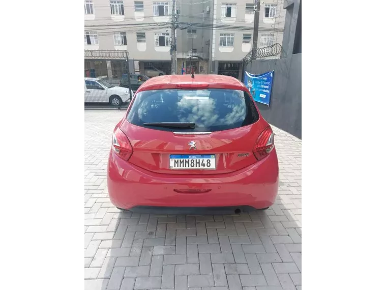 Peugeot 208 Vermelho 3