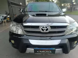 Toyota Hilux SW4