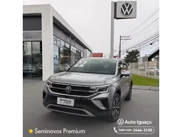 Volkswagen Taos