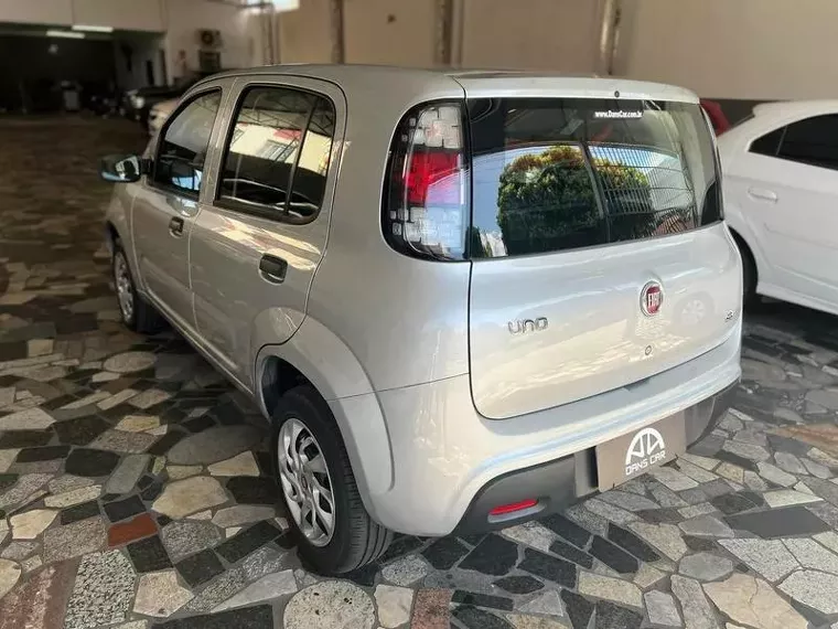 Fiat Uno Prata 2