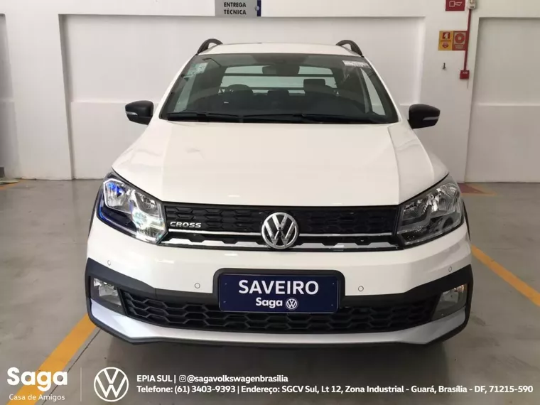 Volkswagen Saveiro Branco 5