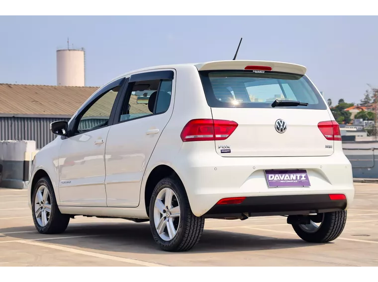 Volkswagen Fox Branco 10