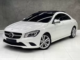 Mercedes-benz CLA 200
