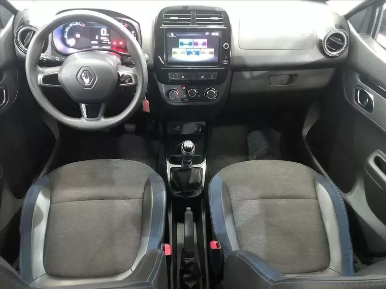 Renault Kwid Prata 3