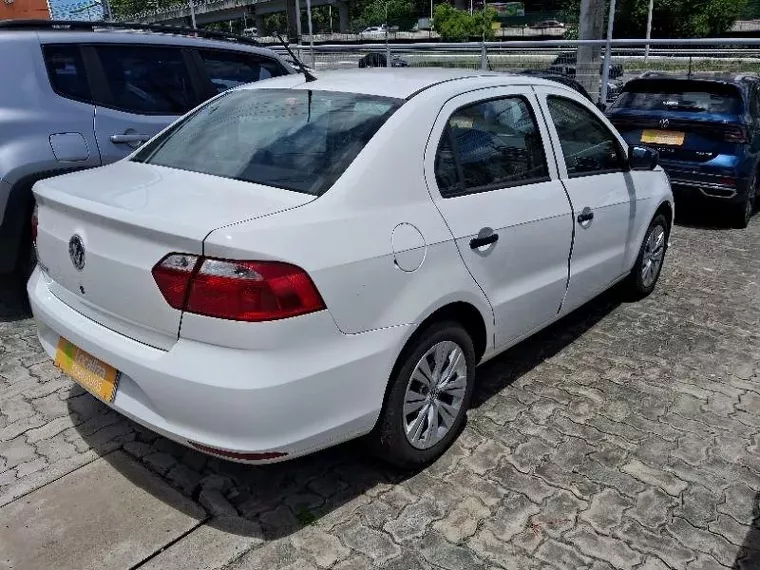 Volkswagen Voyage Branco 2