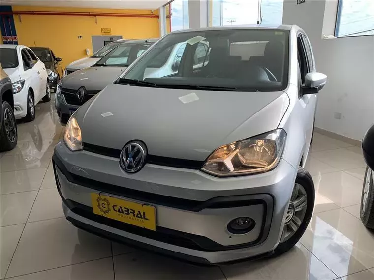 Volkswagen UP Prata 1