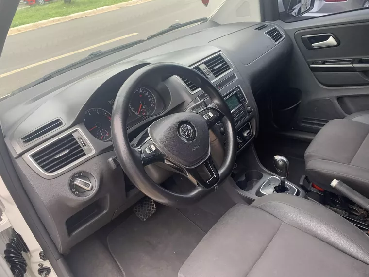 Volkswagen Fox Branco 23