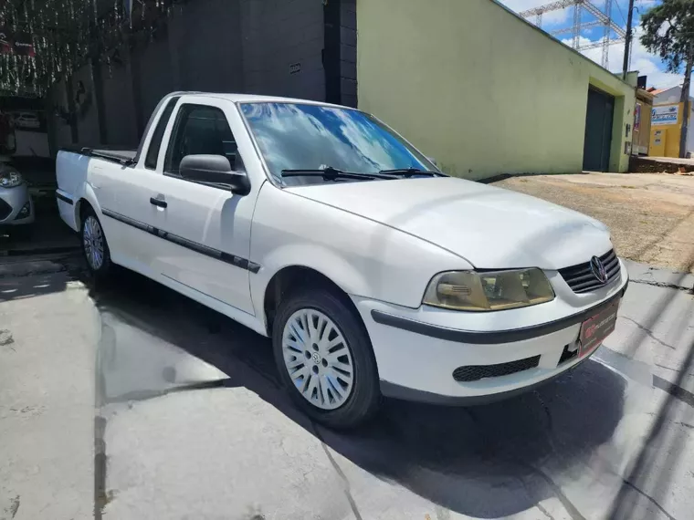 Volkswagen Saveiro Branco 4