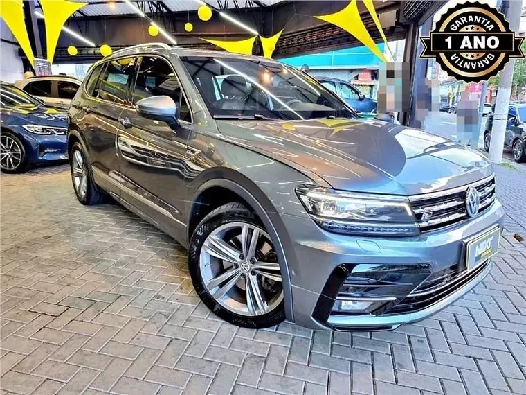 Volkswagen Tiguan Cinza 12