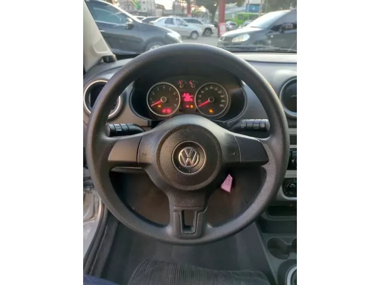 Volkswagen Voyage Prata 9