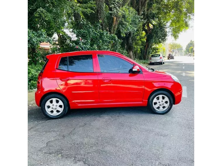 KIA Picanto Vermelho 8