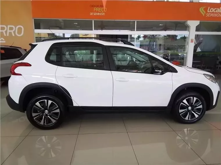 Peugeot 2008 Branco 8