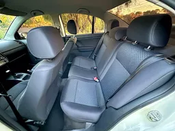 Volkswagen Polo Sedan