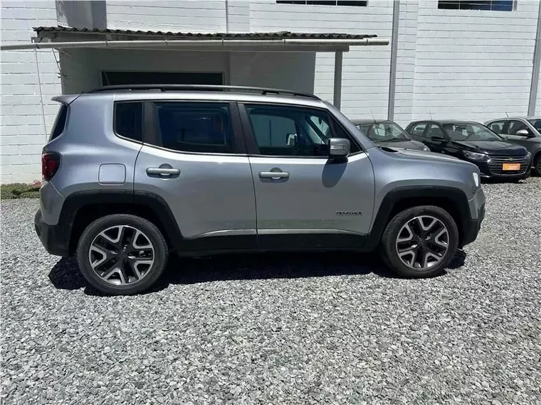 Jeep Renegade Prata 8