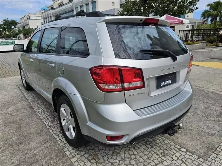 Dodge Journey Prata 4