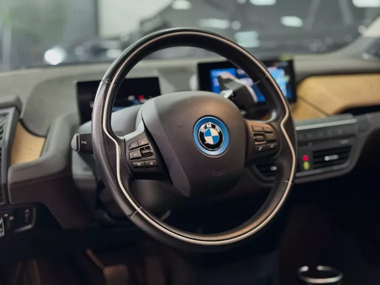 BMW i3 Azul 10