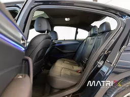 BMW 530i