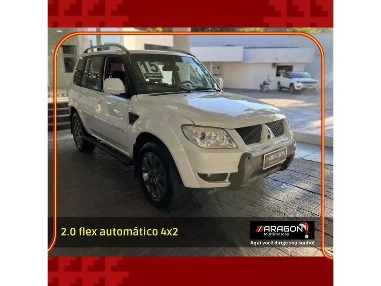 Mitsubishi Pajero TR4 Branco 6