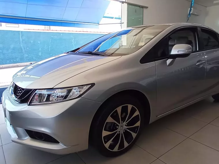 Honda Civic Prata 5