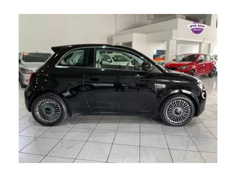 Fiat 500 Preto 5