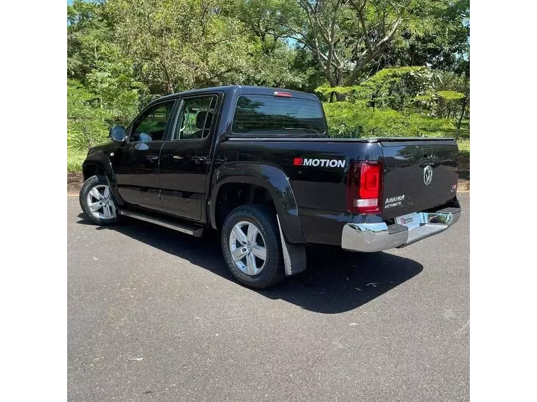 Volkswagen Amarok Preto 5