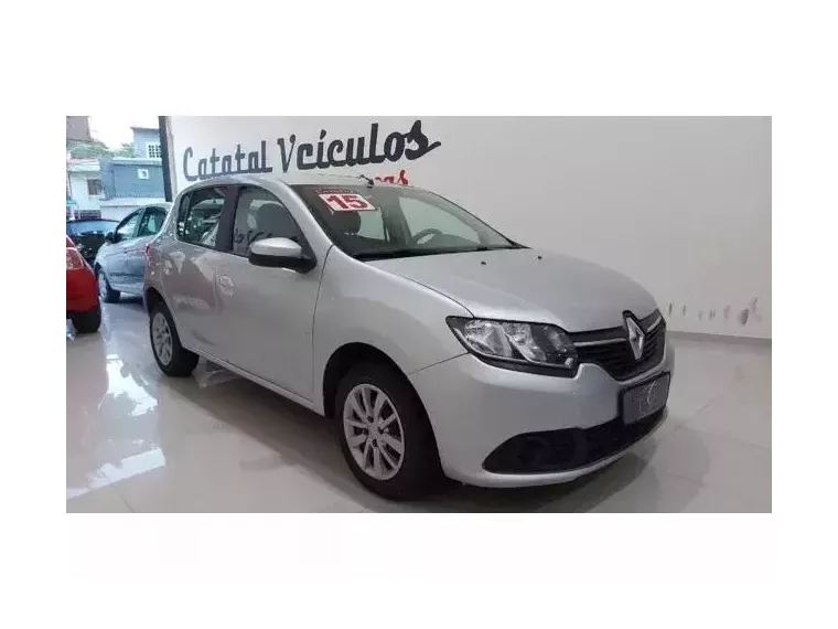 Renault Sandero Prata 1