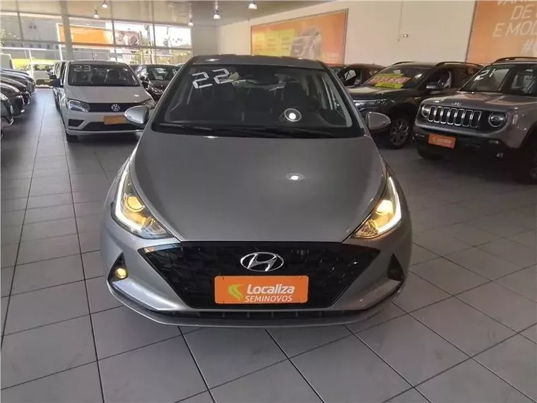 Hyundai HB20 Prata 7