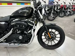 Harley-Davidson Sportster 883