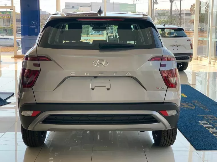 Hyundai Creta Prata 15