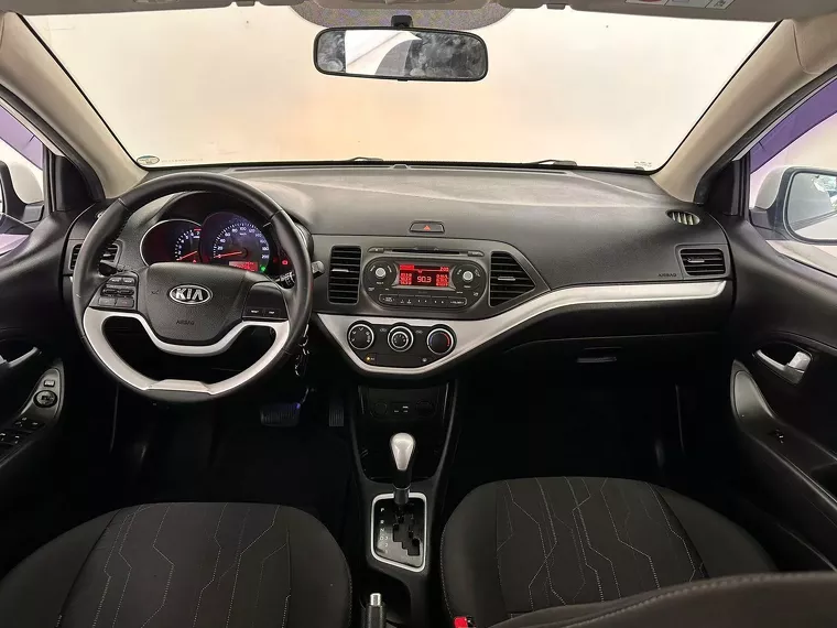 KIA Picanto Branco 9