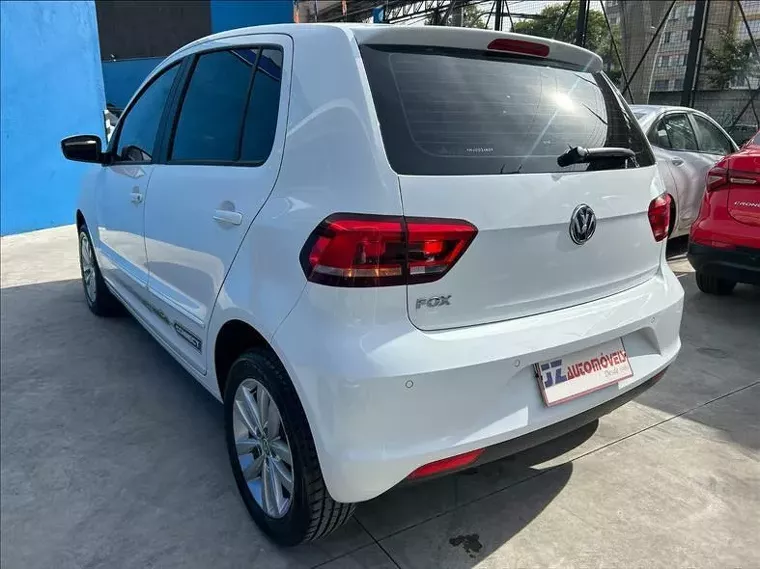 Volkswagen Fox Branco 10