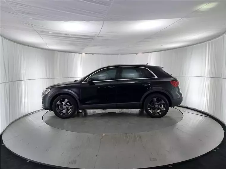 Audi Q3 Preto 6