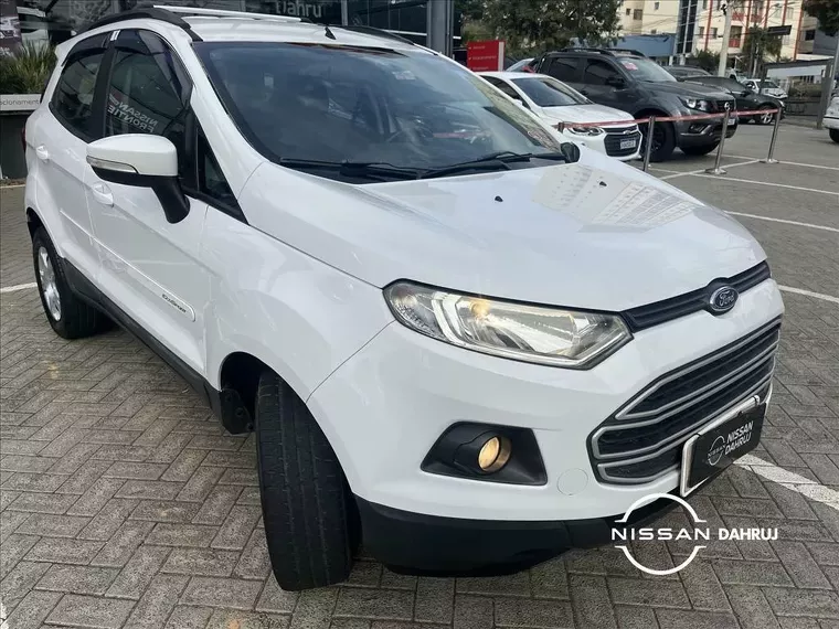 Ford Ecosport Branco 3