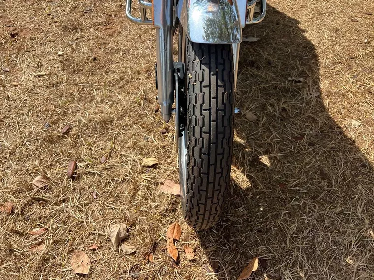 Honda CB 450 Azul 7