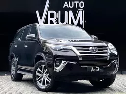 Toyota Hilux SW4