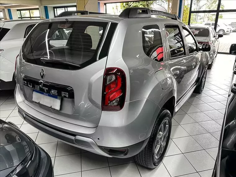 Renault Duster Prata 5