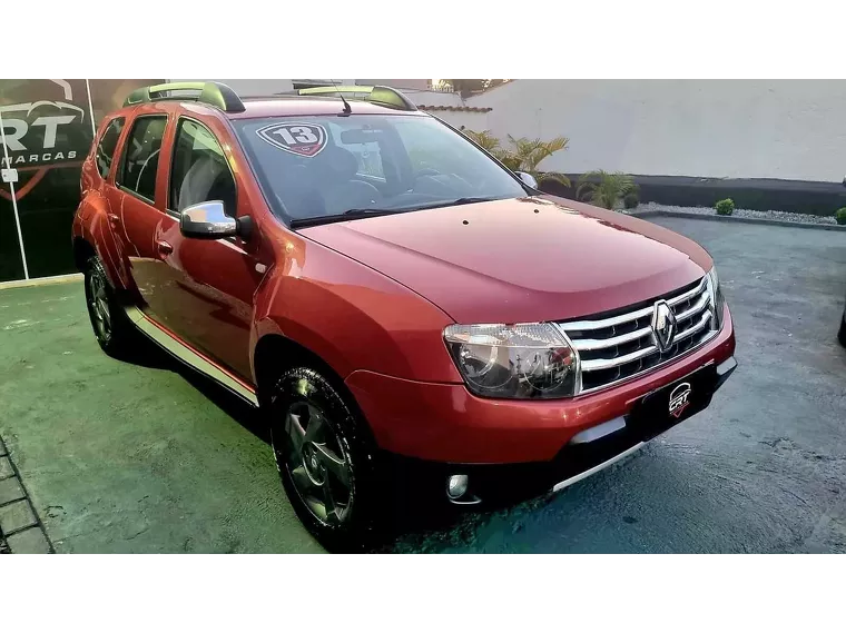 Toyota Yaris Vermelho 28