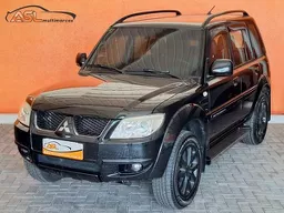 Mitsubishi Pajero TR4