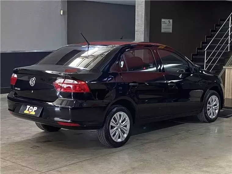 Volkswagen Voyage Preto 2