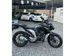 Fazer 250