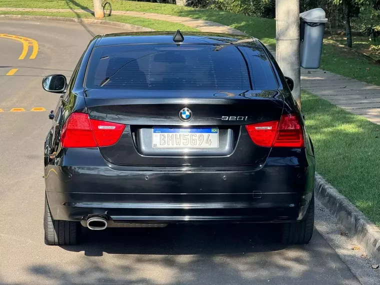 BMW 320i Preto 5