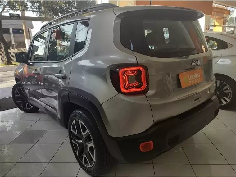 Jeep Renegade Prata 9