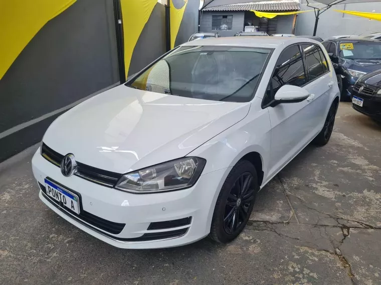 Volkswagen Golf Branco 4