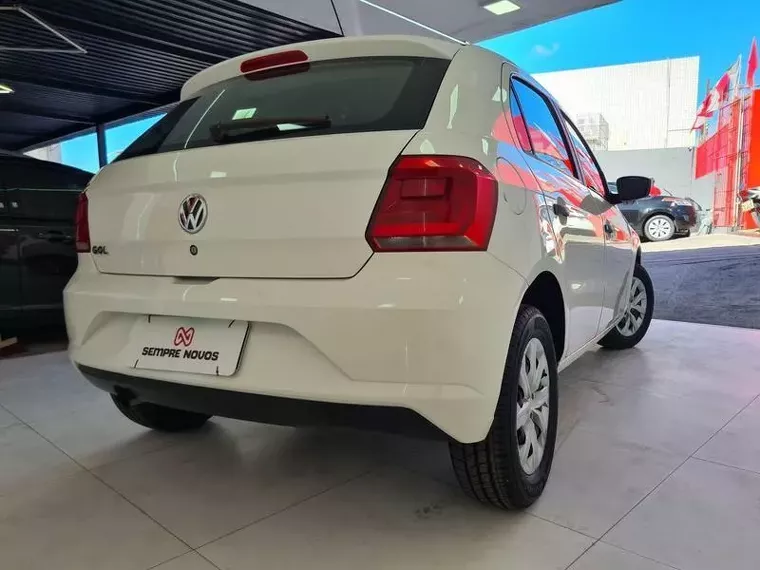 Volkswagen Gol Branco 12