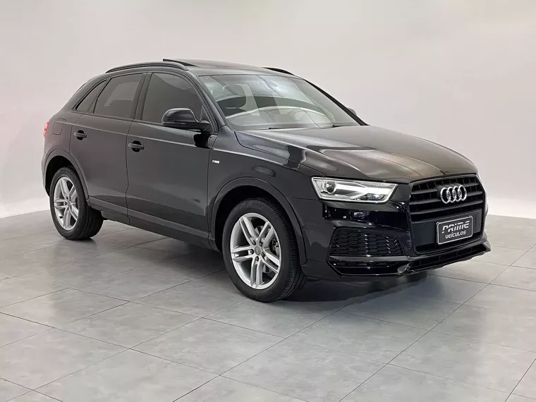 Audi Q3 Preto 15