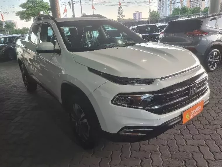 Fiat Toro Branco 1