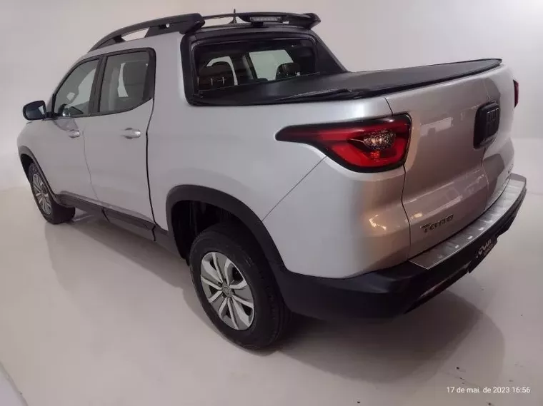 Fiat Toro Prata 4