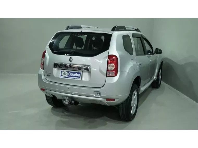 Renault Duster Prata 18