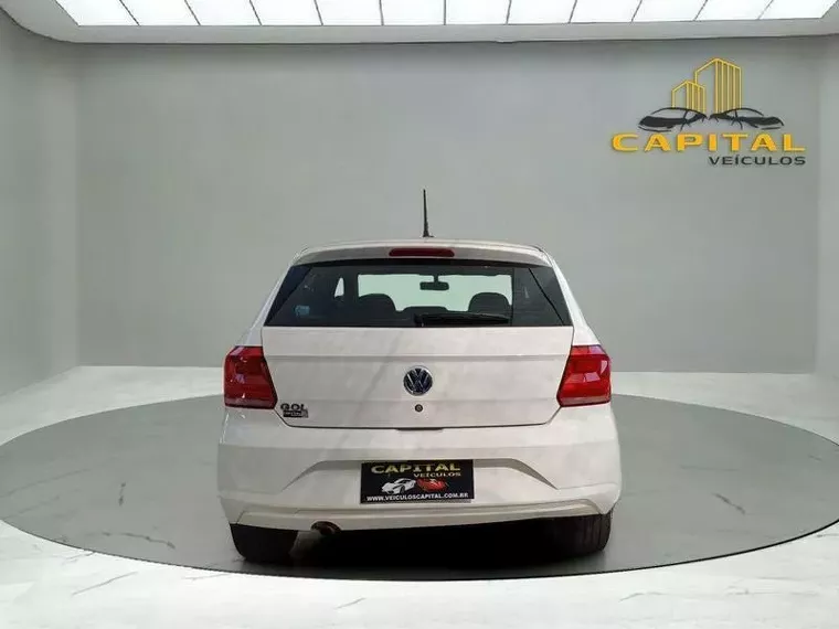 Volkswagen Gol Branco 2