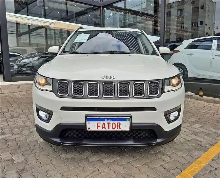 Jeep Compass Branco 11